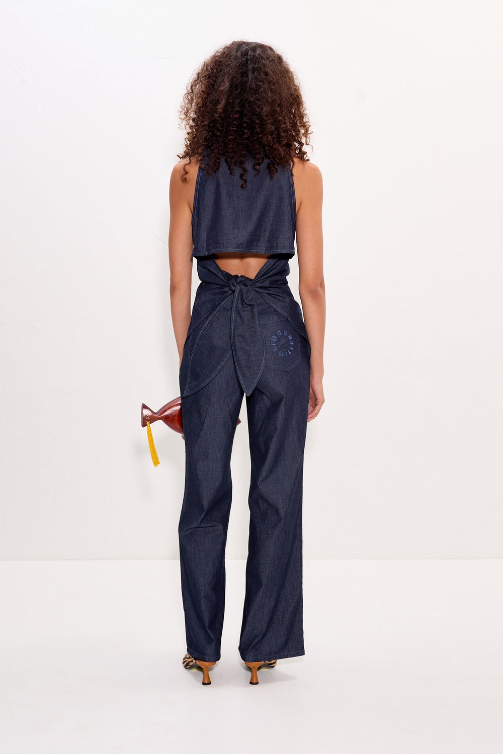 Loch Sleeveless Chambray Button Up | Simon Miller Indigo